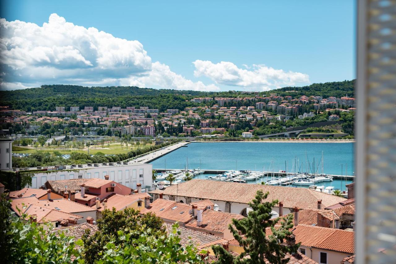 Koper Seaside Residence Eksteriør bilde