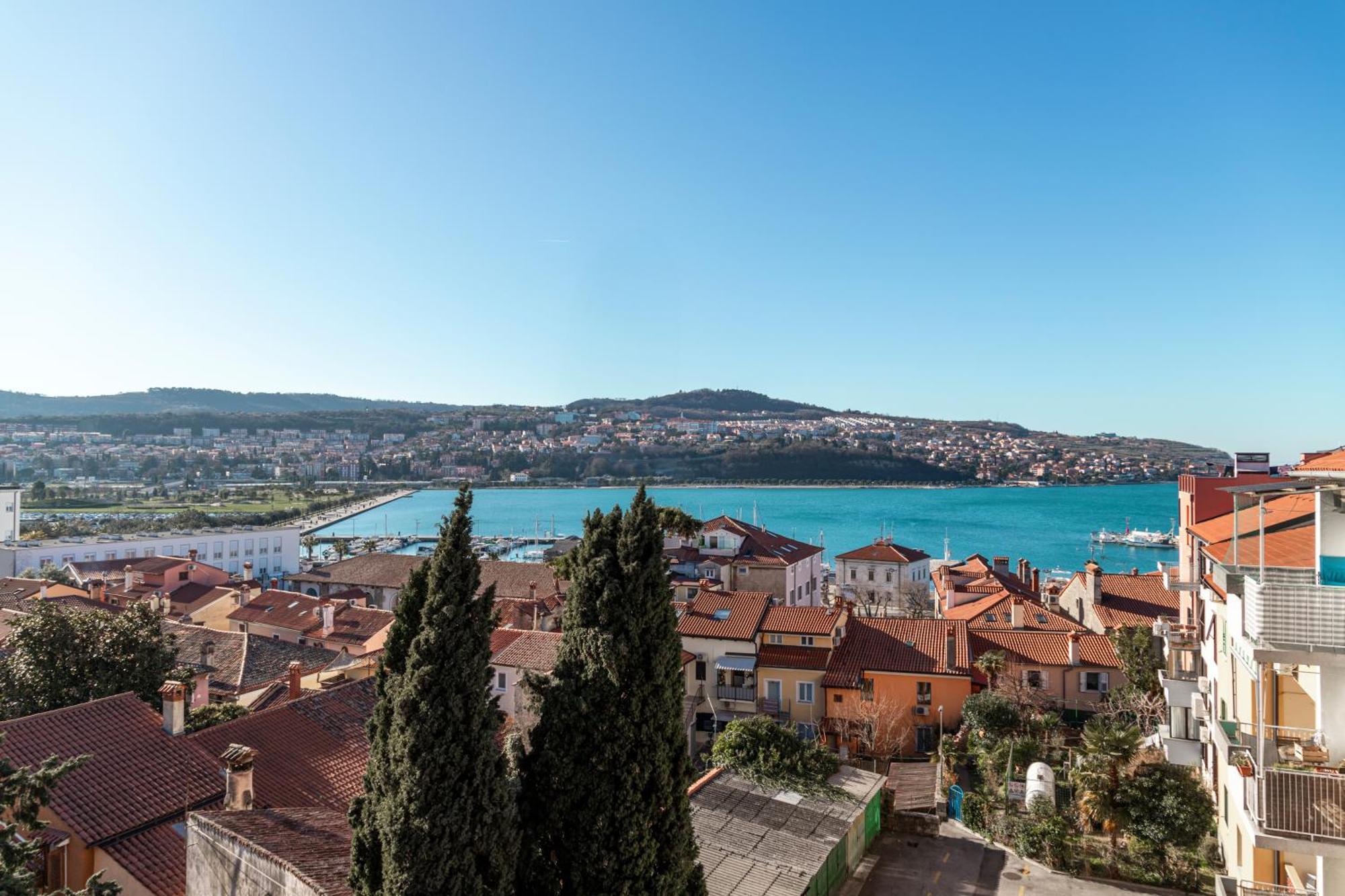 Koper Seaside Residence Eksteriør bilde